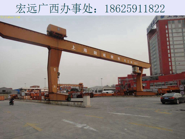 廣西龍門吊出租：專業(yè)服務(wù)，助力您的工程順利進行